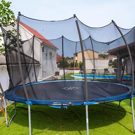 1 Bedroom Lovely In * Rtina