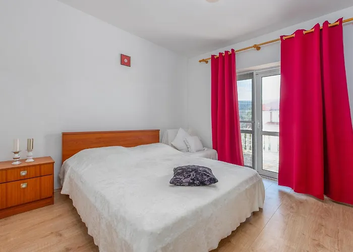 1 Bedroom Lovely In Apartman Vlašići
